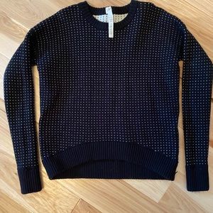 Lululemon 100% merino wool brand new condition, worn once